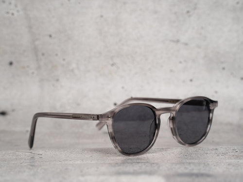 Citizen Grey